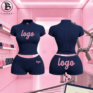 Completo Set Yoga <span class=keywords><strong>Donna</strong></span> 2 Pezzi: Giacca Estiva a Mezza Cerniera a Maniche Corte e Pantaloncini, Personalizzabile con Logo - Collezione 2026 - Product Image 1