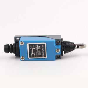 Interrupteur de fin de course miniature Me 8122 SPDT avec bornes à vis IP40 et bras à poulie - Product Image 2