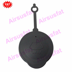 Accessoires de <span class=keywords><strong>voiture</strong></span> pour Nissan Micra K13 2011-2016, réservoir <span class=keywords><strong>d</strong></span>'<span class=keywords><strong>eau</strong></span> de lavage de <span class=keywords><strong>voiture</strong></span>, <span class=keywords><strong>bouchon</strong></span> de réservoir, couvercle 28913-1HA3A 289131HA3A - Product Image 4