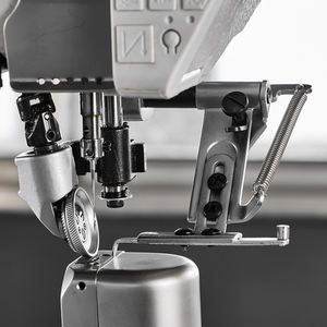 Machines électriques S6-961TS d'industrie avec la fonction automatique de coupe de fil pour la fabrication de chaussure - Product Image 2