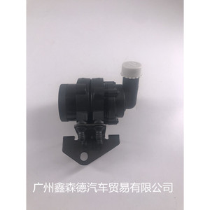 Bomba de Agua Xsd 7L0965561D para Reemplazo y Reparación de Automóviles - Product Image 1