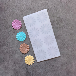 Spirale <span class=keywords><strong>cercle</strong></span> forme ronde chocolat transfert <span class=keywords><strong>pochoir</strong></span> moule Silicone moule bricolage gâteau Dessert insérer cuisson <span class=keywords><strong>pochoir</strong></span> bonbons moule - Product Image 6