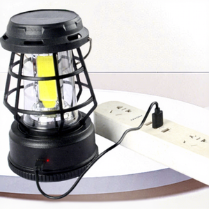 Lampe de camping rétro LED portable à intensité variable, multifonctionnelle, étanche IP68, alimentation USB/solaire - Product Image 1