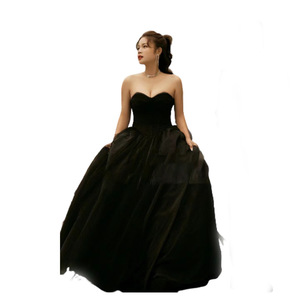 Black Sweetheart Neck Chiffon Ball Gown Wedding Dress Empire Waistline For Outdoor Portrait Photography - Product Image 5