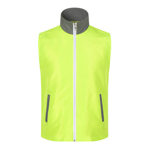 Gilet de sécurité réfléchissant jaune avec fermeture éclair et poches latérales pour les loisirs - Product Image 3