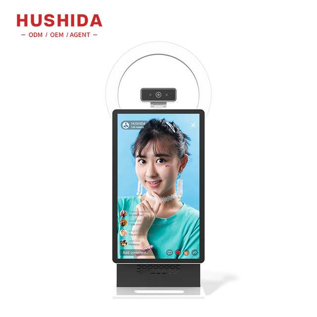 Popular 15.6 Inch Live Streaming Screen Desktop Capacitive Touch Live Streaming Equipment With Ring Light