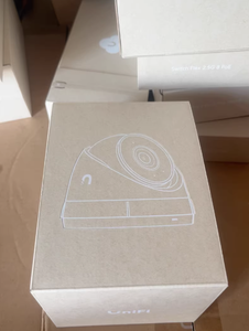 Caméra de sécurité PoE UniFi UVC-G5-Turret-Ultra-B 4MP avec vision nocturne de 30 m et détection IA pour la maison, le bureau, les magasins et les entrepôts - Product Image 2