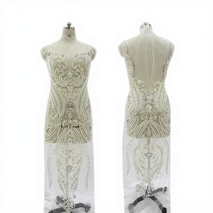 WDP-069 Applicazione di Perle e Strass per Abiti da Damigella e Abiti da Sposa con Rete Bianca - Product Image 1