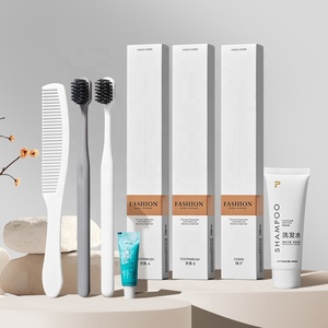 Kit dentale da viaggio Logo personalizzato monouso 10 pz Set da toilette Hotel servizi per il bagno all'ingrosso per l'ospitalità - Product Image 1