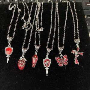 Collana con Ciondolo a Catena a Maglie Sportiva Nera di Halloween, alla <span class=keywords><strong>Moda</strong></span> ed Esagerata, con Specchio Magico, Cuore, Farfalla, Teschio e Croce - Product Image 2