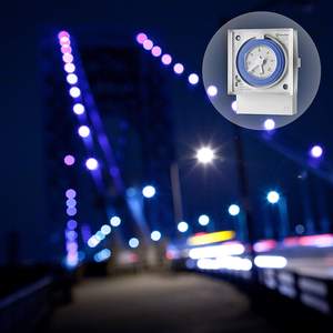 Minuteur mécanique Finder 230V AC 16A, programmable journalier et hebdomadaire, IP44, en ABS - Product Image 2