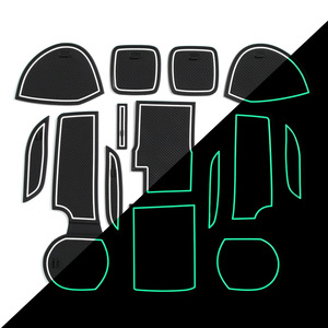 Accessoires antidérapants pour l'intérieur de la voiture Doublure de console centrale pour <span class=keywords><strong>Suzuki</strong></span> <span class=keywords><strong>SX4</strong></span> <span class=keywords><strong>S</strong></span>-<span class=keywords><strong>Cross</strong></span> 2014-2018 Porte-gobelet Inserts Tapis de porte - Product Image 2