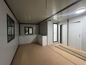 Casa Minuscola Espandibile Personalizzata e Completamente Arredata per Studio Urbano con Giardino, Stanza per <span class=keywords><strong>Hobby</strong></span> Privata e Abitazione per Singola Persona - Product Image 3