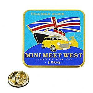 Dễ Thương Mát Mẻ Phong Cách Huy Hiệu Pin Tùy Chỉnh Thiết Kế Câu Lạc Bộ Thể Thao Ve Áo Pins Thêu Huy Hiệu - Product Image 4