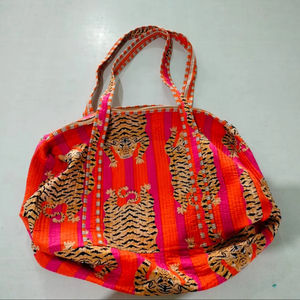 Bolsa de Viaje de Fin de Semana de Lujo Hecha a Mano 2025, con Estampado de Bloques de Algodón, Acolchada, de Gran Capacidad, Resistente, para Deportes y Viajes - Product Image 1