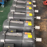 Petit moteur à engrenages à courant alternatif (frein) 220V 380V AC électrique triphasé ou monophasé 0.1-3.7KW réducteur de boîte de vitesses motoréducteur avec frein