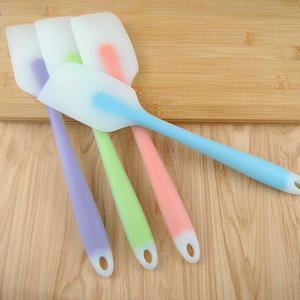 Spatule à gâteau en silicone transparent monobloc A-006 en gros – Outil de cuisson et accessoire de cuisine pour nougat - Product Image 6