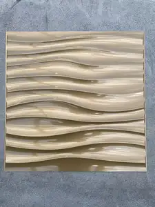 Irini 2023 Hot Selling OEM Neues Muster design PVC-Wand paneel aus gebürstetem Gold für Wohnzimmer 19,7x19,7 Zoll Gold wand paneel