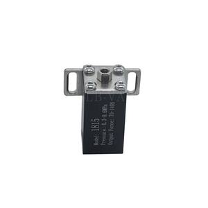 Cylindre de préhension pour bras robotique 1820/1815PT/WD-3050, petite pince avec interrupteur de détection en forme d'arc, clip, ventouses de levage - Product Image 1