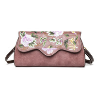 Sac à bandoulière vintage en PU gaufré à motif floral, sac rétro à rabat, sac messager pour le quotidien et les voyages
