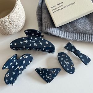 Набор заколок для волос QianJin: Новые элегантные заколки-крабики из ацетата с цветочным узором и стразами для любых причесок - Product Image 4