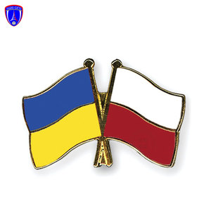 Épingles à drapeau croisé Russie-Ukraine, badge en laiton estampé, émail dur, avec fermoir papillon - Product Image 5