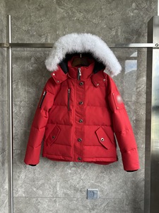 Nuevo Estilo Invierno 2025: Abrigo Unisex de Alta Calidad con Cuello Alto Mate, Ajuste Holgado, Diseño Multifuncional Desmontable y Piel Sintética Grabada Reversible - Product Image 4