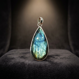 Natural <b>Labradorite</b> Teardrop <b>Pendant</b> 925 Silver Bezel Setting Solitaire Minimalist Unisex Everyday Wear Certified Trendy - Product Image 2