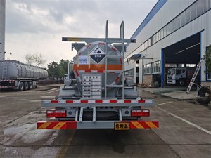 Camión Cisterna para Amoníaco Líquido de Uso Pesado para Transporte de Productos Químicos - Product Image 2