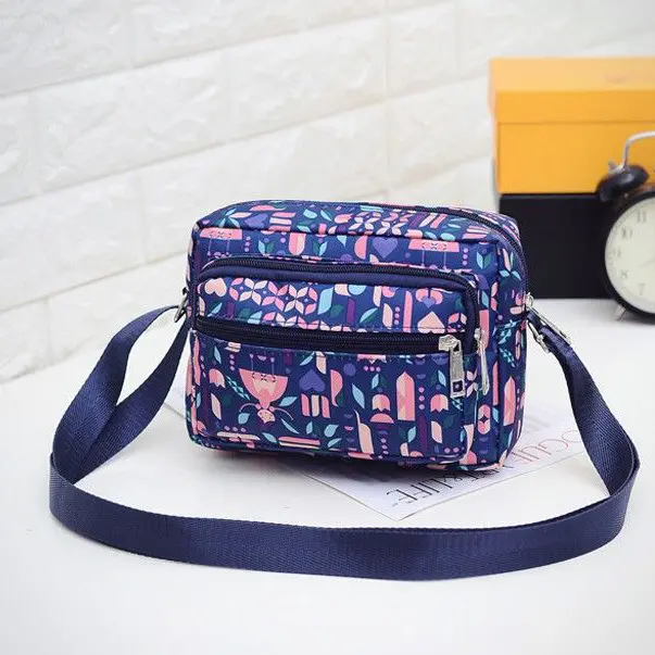 2023 New Model 25 Colors Small Square Bag Pattern Phone Waterproof Nylon Women's Messenger Bags