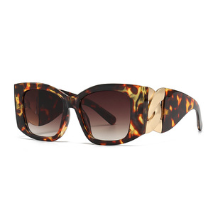 New <strong>Personalised</strong> Large Frame Wide Leg Trend <strong>Sunglasses</strong> for Men and Women - Product Image 6