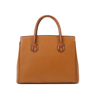 مصمم نسائي من علامة تجارية مشهورة فاخرة ، عرض رائع نمط تمساح كبير مع بطانة بوليستر محمولة بإغلاق بسحاب - Product Image 4