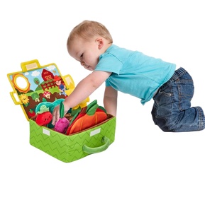 Jouet sensoriel Montessori en peluche Fruits Légumes Plantes de Jardin - Hochets, Miroir, Couineur, Textures, Tissus froissés - Cadeaux pour bébés - Product Image 1