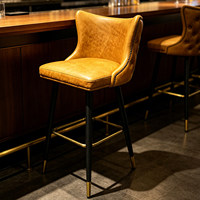 Chaise de bar rétro haut de gamme à pieds hauts, en cuir véritable huilé américain, avec base en métal, pour restaurant, bar, club