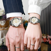 Nouvelle montre à quartz unisexe en alliage avec bracelet en silicone, cadran classique de 50 mm à trois aiguilles, pour affaires, vente en gros, fabricant