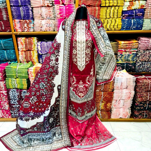 Costume Salwar Kameez traditionnel ethnique pour femmes, longueur genou, toutes saisons, matériaux recyclés, évacuation de l'humidité, protection solaire - Product Image 1