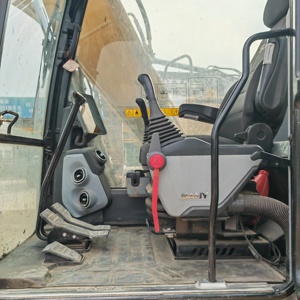 รถขุดตีนตะขาบ Sany SY135C 13 ตัน คุณภาพสูง มือสองแท้  รถขุดมือสองรุ่น SY205C SY75C SY215C ราคาถูก - Product Image 5