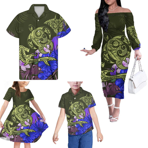 Tenues assorties pour couple polynésien de <span class=keywords><strong>grande</strong></span> <span class=keywords><strong>taille</strong></span> Robe à épaules dénudées avec chemise tribale Cultural <span class=keywords><strong>Festival</strong></span> Wear Family Set Low quantité minimale de commande - Product Image 1