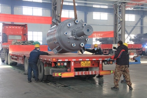 Réacteurs en acier au carbone certifiés ASME bibo 3000L avec revêtement en acier inoxydable SS304 SS316L, dotés d'un moteur principal de type récipient - Product Image 5