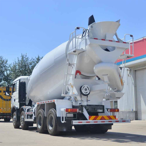 Nouveau camion malaxeur à béton HOWO 8x4 en promotion avec une capacité de chargement élevée 12m³/14m³ pour l'Afrique - Product Image 6
