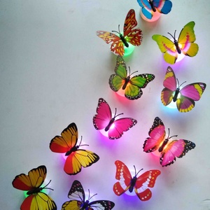 Decoración Moderna para Pared, Adhesivos LED 3D con Forma de Mariposa, Iluminación Decorativa para Navidad, Fiestas, Hogar, Dormitorio, Luz Nocturna - Product Image 1