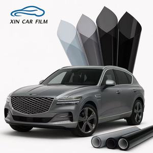 Película de tinte para ventana de coche profesional de alta calidad, Material PET, aislamiento térmico y función antiarañazos de Color negro frío - Product Image 1