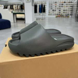 Pantuflas de Exterior de Nuevo Diseño, Coloridas, Antideslizantes, Cómodas, de EVA, con Tela Antibacteriana, Suela Suave, Impermeables, Más Vendidas - Product Image 3