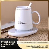 Tasse chaude en céramique moderne Tasse à température constante de 55 degrés Sous-verre chauffant pour l'école arrière Logo personnalisé Tasse à café pour couple