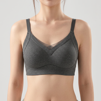 Soutien-gorge sans couture en polyamide/élasthanne, tricoté, motif floral en dentelle, bretelles réglables, maintien doux, décolleté en V, dos en maille en U