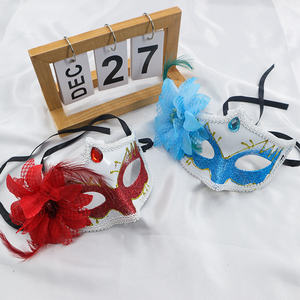 Voile de soirée haut de gamme pour femme, style Saint-Valentin, demi-visage, avec fleur latérale et strass, en plastique, pour couple - Product Image 3