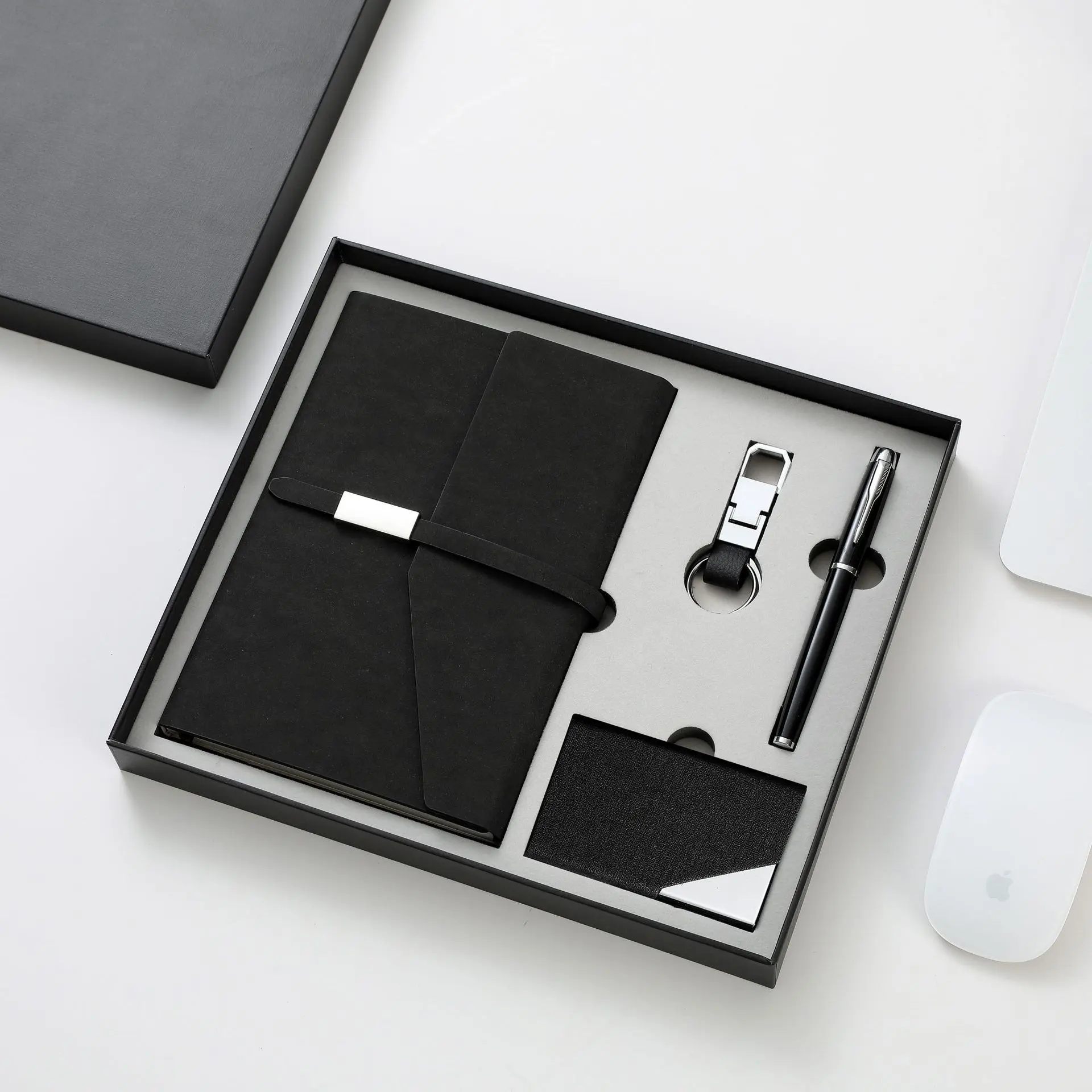 Set regalo personalizzato promozionale aziendale con penna portachiavi portacarte Notebook Set regalo A5 Business Office diario con penna portachiavi