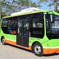 Mini-bus électrique automatique 6m 69km/h 440km 11-20 places 19 passagers Porte double face LHD