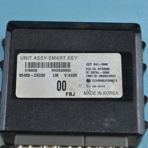Desmontaje de coche de <span class=keywords><strong>segunda</strong></span> <span class=keywords><strong>mano</strong></span> Ix35 Smart Box Sportage R PEPS Sonata Elantra K5 95480-4Q000 Módulo de entrada sin llave 95480-2S200 - Product Image 2