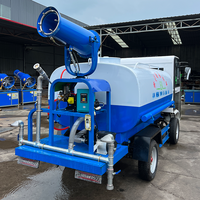 Camion-citerne à eau électrique miniature 4x2 avec essieu arrière entièrement suspendu, pompe semi-automatique, moteur Euro 4